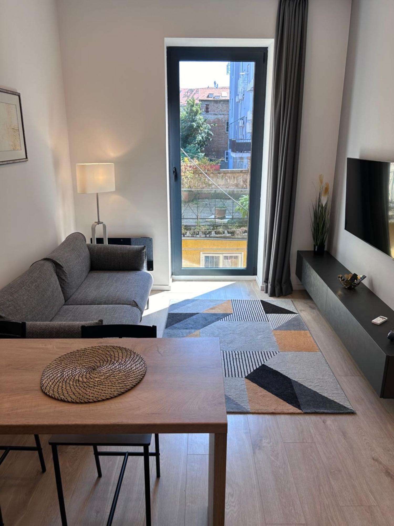 Apartmán Downtown Excelsior Záhřeb Exteriér fotografie